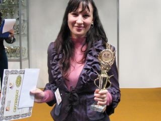 Парикмахер из Луганской области победила на престижном Фестивале красоты