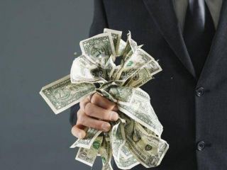 На Луганщине насчитали  миллионеров