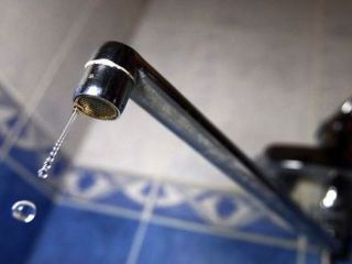 Жители трех улиц Луганска остались без воды