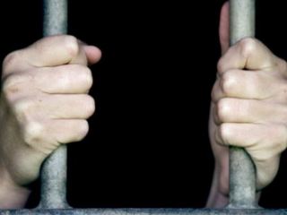 Тюремщика из Луганской области будут судить за избиение заключенного