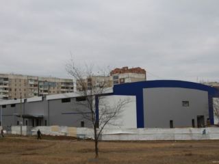 В Ледовом дворце Луганска выполнены основные строительные работы