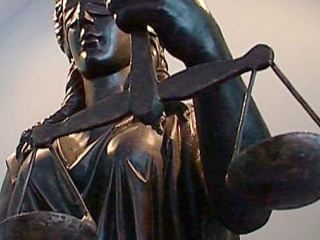 Президент уволил луганского судью