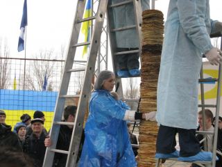 На Луганщине на Масленицу установлен национальный рекорд Украины фото видео