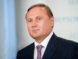 Надеюсь что период младенчества у отдельных фракций пройдет  Александр Ефремов об оппозиции