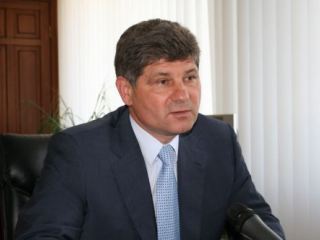 Мэр Луганска пообещал при назначении начальника управления транспорта учитывать мнение громады