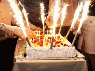 Ребенок лишился трех пальцев изза праздничного торта