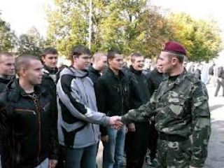 Суровые военные не шутят