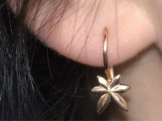 Грабителя срывавшего с женщин сережки поймали в Луганске