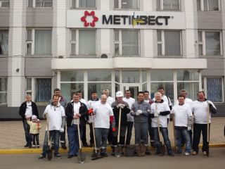 Мы не могли остаться в стороне от субботника  Гендиректор Краснодонугля