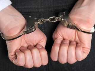 Врачавзяточника поймали в Луганской области