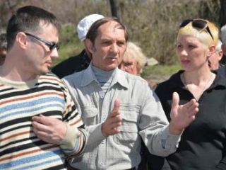 Жители Луганской области ополчились против строительства малых шахт видео