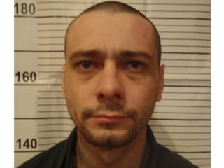 Вооружен и очень опасен Разыскивается убийца из Белгорода