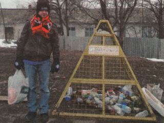 Газопровод рынок и мусорный контейнер Что поразило немецкого туриста в Луганской области