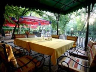 Список официальных летних площадок представил мэр Луганска