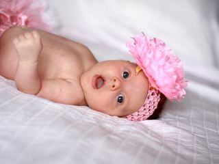 детей родилось в Луганске за неделю