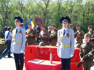 солдат Красной армии перезахоронено в Луганске