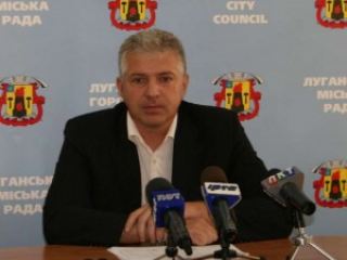 Мэр Луганска уволил начальника городского ЖКХ