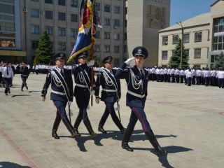 Луганский университет внутренних дел отмечает 20-летие (фото)