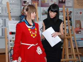 Тема ковра раскрыта. В Луганске создали новую коллекцию одежды (фото)