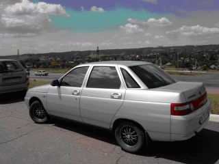 Янукович помешал забрать у луганчанина машину 