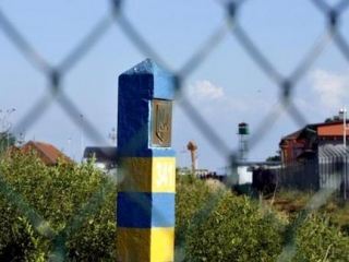 На Луганщине около миллиона легковых автомобилей пересекли границу