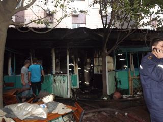 Страшный пожар в кафе «Островок» в самом центре Луганска (подробности, фото, видео)