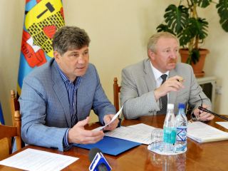 Мэр Луганска рассказал, на что потратит кредит от государства