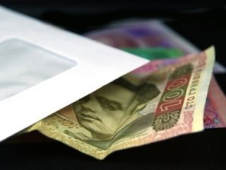 Чиновник из горсовета на Луганщине «погорел» на взятке