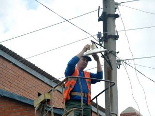 Огни большого города Луганск будут освещать экономные лампы
