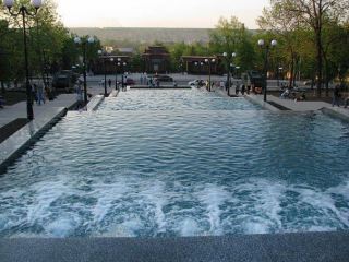 Фонтаны Луганска график работы на август