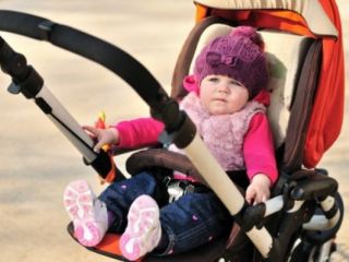 В Луганске проведут конкурс детских колясок