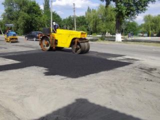 В Луганске отремонтируют еще  улиц фото