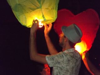 Как луганчане небо зажгли фото