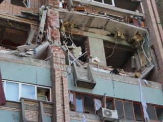 Неофициально: что стало причиной взрыва в луганской многоэтажке?