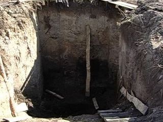 На копанке в Луганской области тяжело травмировался несовершеннолетний