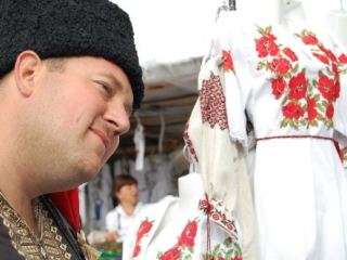 Что поразило луганских байкеров на Сорочинской ярмарке? (фото)