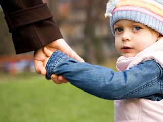 В Луганске созданы  детских домов семейного типа