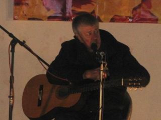 Самый крупный бард современности поделился шокирующими впечатлениями об украинском букваре видео