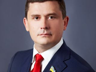 На президенте лежит колоссальная ответственность за будущее страны  Сергей Петраков