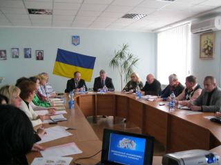 Социальные услуги для уязвимых слоев населения обсудили в Кременском районе