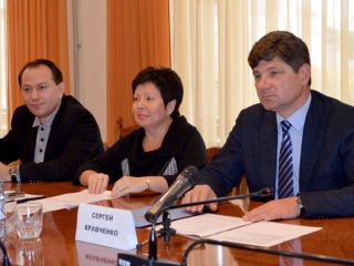 Луганск подписал меморандум о сотрудничестве с Европейской экономической палатой торговли коммерции и промышленности в Украине