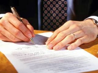 В Луганской области выявили незаконные сделки с маслом на  млн грн