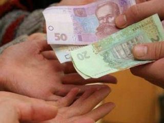 Свердловским шахтостроителям в ноябре должны погасить первый миллион задолженности по зарплате
