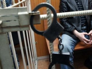 Водителя иномарки который сбил трех человек на остановке взяли под стражу