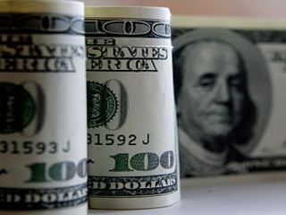 Доллар больше не пользуется популярностью у украинцев