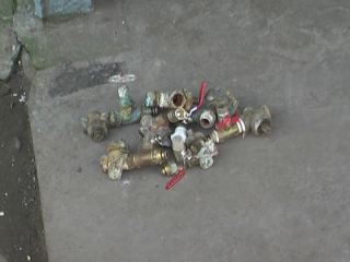 В разгар отопительного сезона жители Луганска могли остаться без отопления