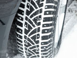 Мэр Луганска советует водителям переобуться