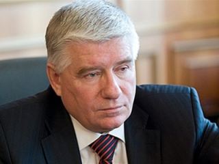 Лидеры оппозиции в своем цинизме превзошли Гитлера  Михаил Чечетов