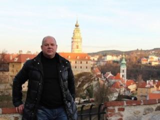 Луганчанин написал президенту Украины письмо в котором просит не впутывать в политику студентов и школьников