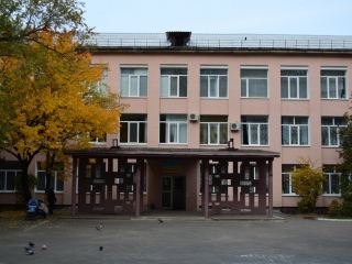 В школах Луганска стало теплее